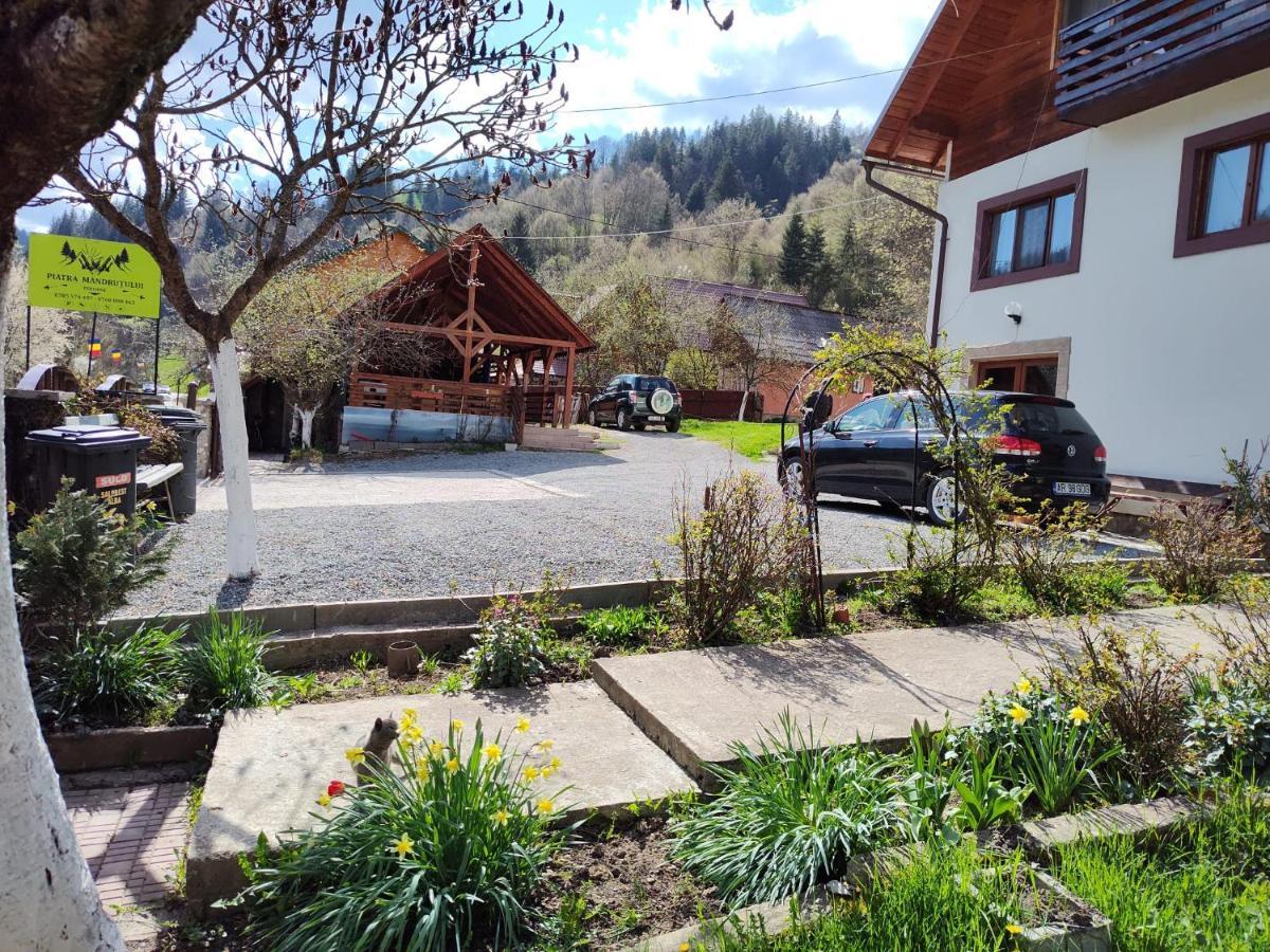 Pensiunea Piatra Mandrutului Scarisoara  Esterno foto