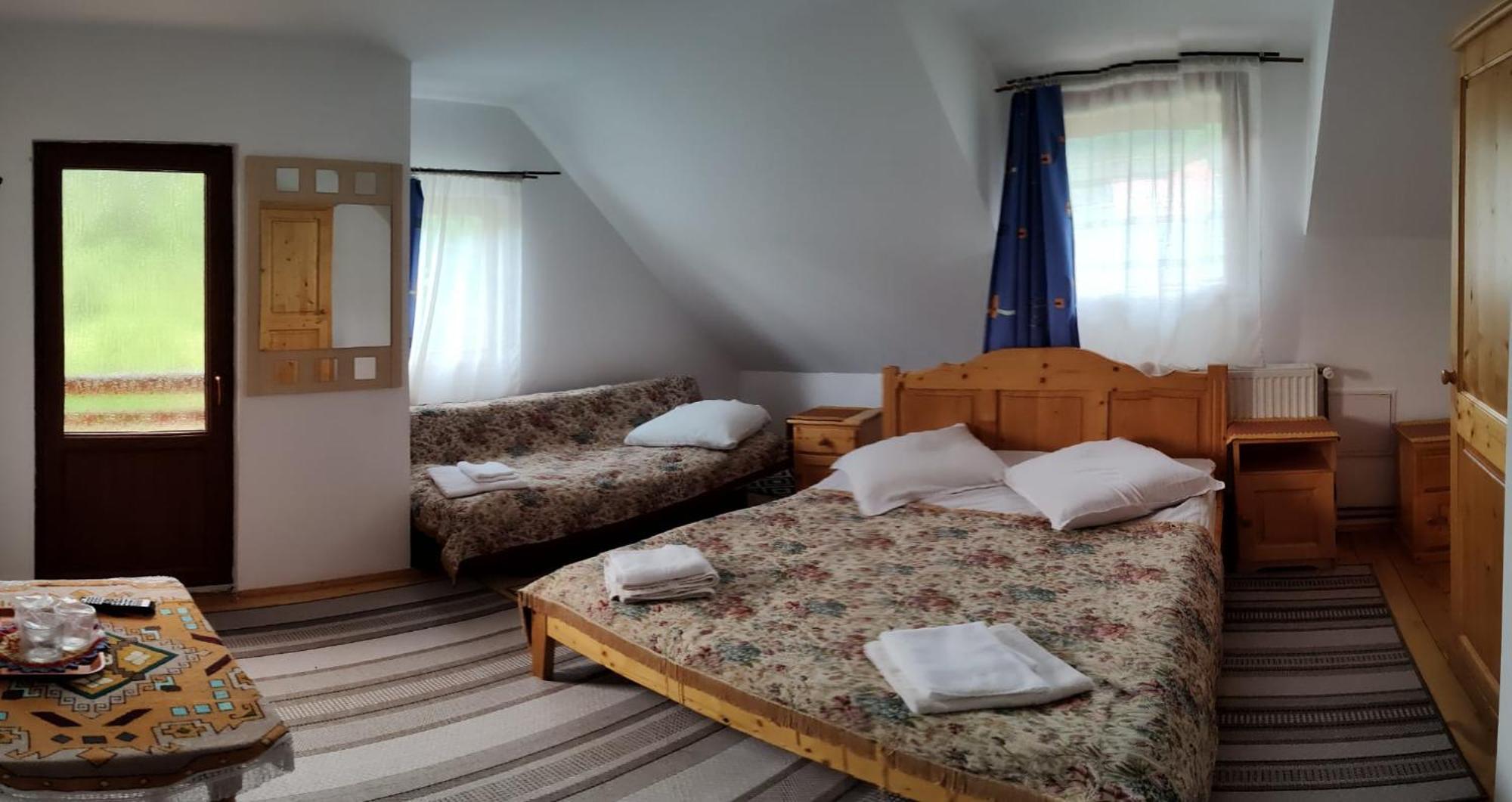 Pensiunea Piatra Mandrutului Scarisoara  Esterno foto