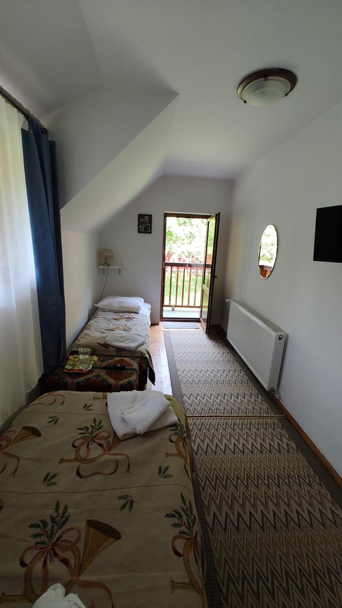 Pensiunea Piatra Mandrutului Scarisoara  Esterno foto